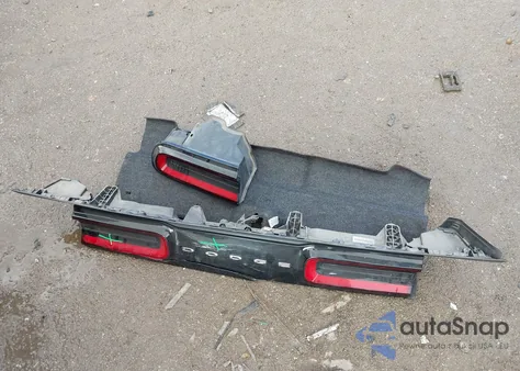 2018 Dodge Challenger Sxt Plus из США, поврежденный, VIN 2C3CDZAG3JH149926